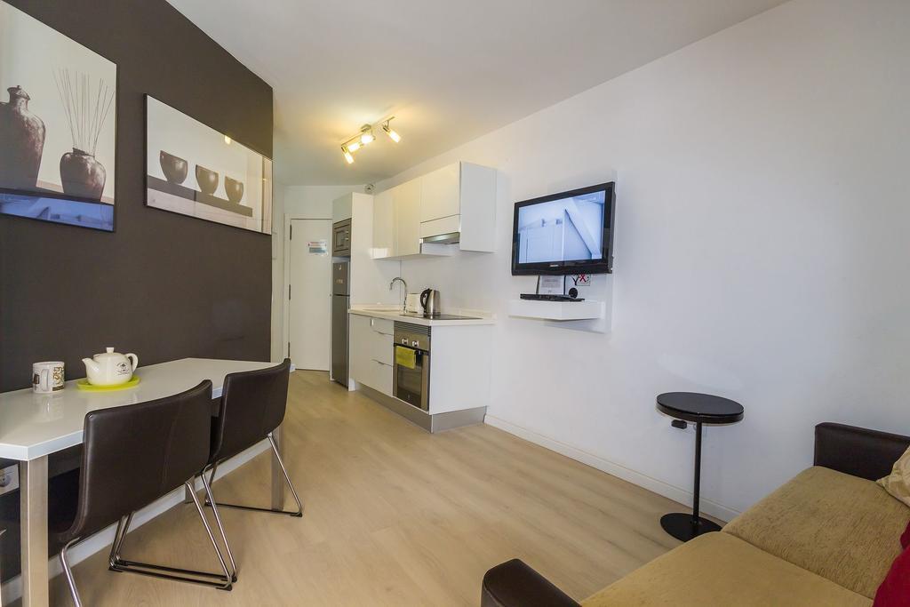 Trg Studio Arona  Exteriér fotografie